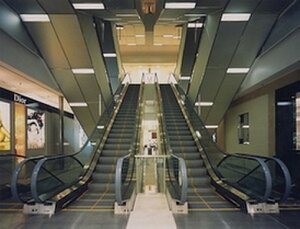Производитель лифтового оборудования HITACHI Производитель лифтового оборудования HITACHI